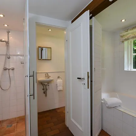 Försterei - Schloss Gelting * Nieby (Nieby, Schleswig-Flensburg)